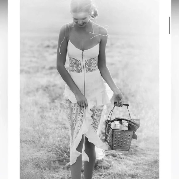 For love & lemons lovebird - Picture 9 of 9